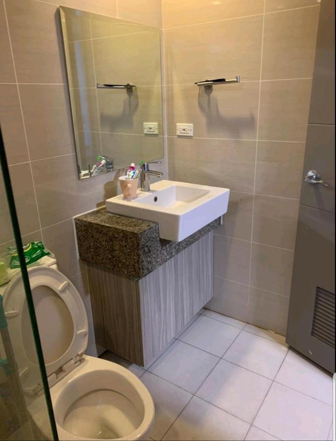 One Uptown Residence Taguig Exteriér fotografie